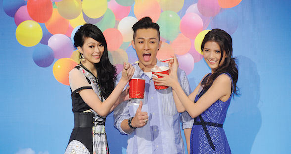 Karena Ng, Pakho Chau and Shiga Lin (left to right) were in Macau to inaugurate Shoppes Summer Love at Venetian