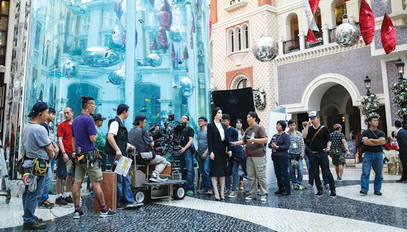 Fan Bingbing and the film crew prepare to shoot a scene for Skiptrace