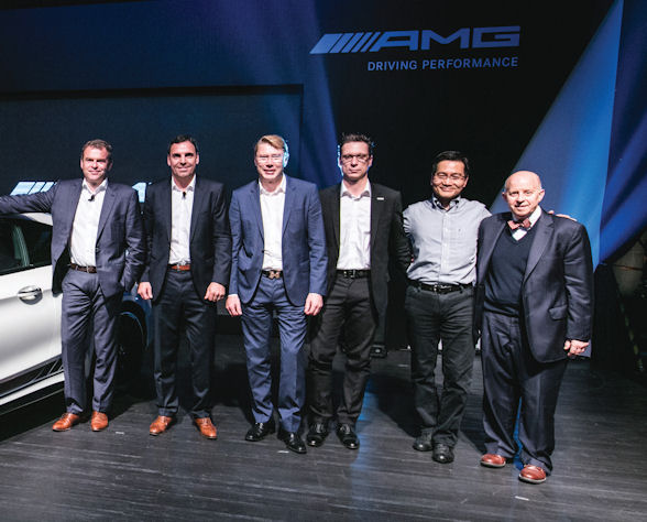 [b]Mercedes management, representatives and special guests – including two-time Formula 1 World Champion Mika Häkkinen (third from left) – wereon hand for the launch of two new Mercedes models at the Venetian poolside[/b]