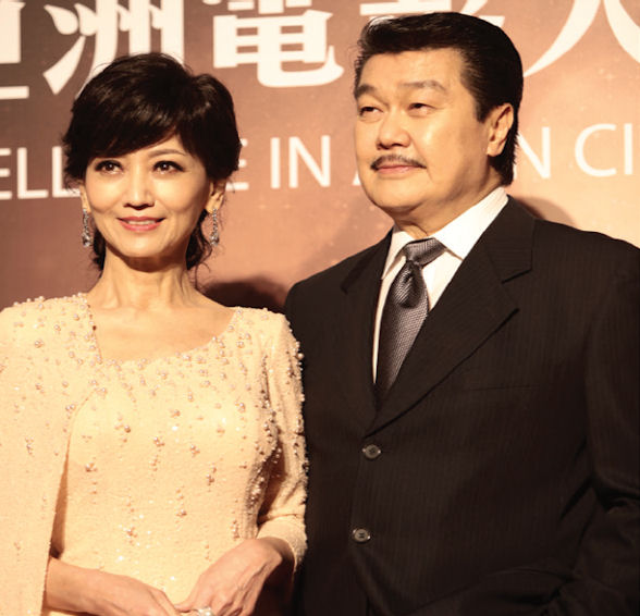 [b]Married Hong Kong actors Angie Chiu and Melvin Wong[/b]