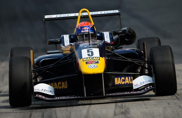 [b]Max Verstappen at the Macau Grand Prix in 2014[/b]